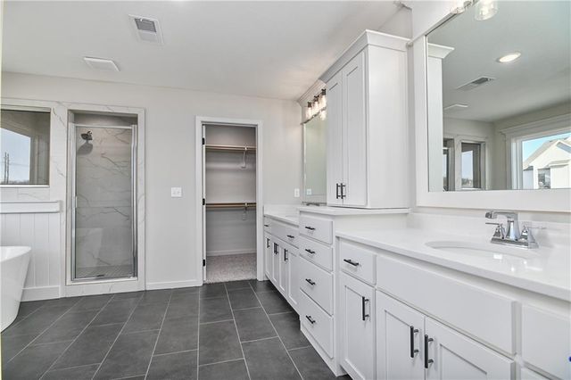 6114 Lewis Drive, Shawnee, KS 66226