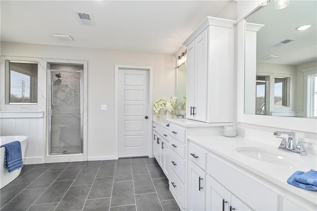 6114 Lewis Drive, Shawnee, KS 66226