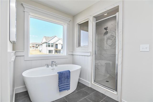 6114 Lewis Drive, Shawnee, KS 66226