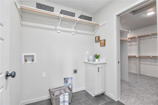 6114 Lewis Drive, Shawnee, KS 66226