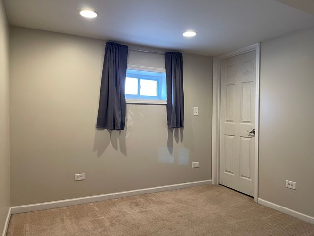 123 Washington Avenue, La Grange, IL 60525