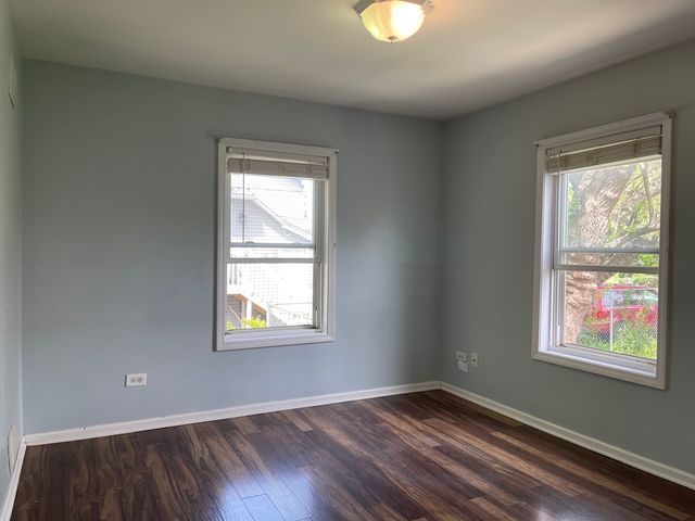 123 Washington Avenue, La Grange, IL 60525