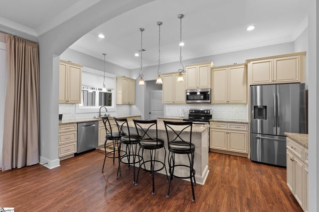 555 Riverstead Drive, Marietta, SC 29661