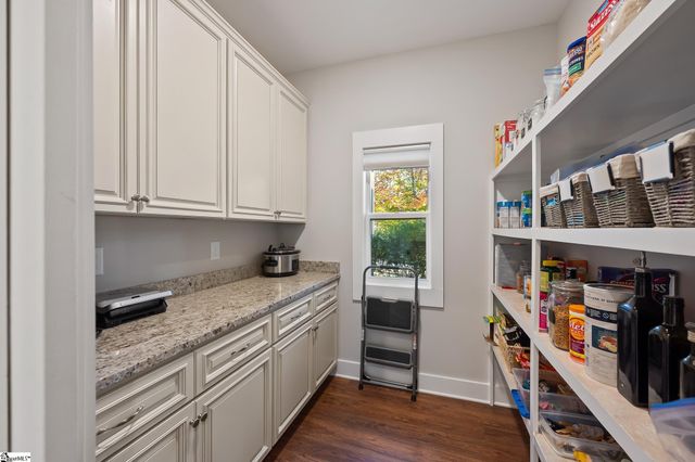 555 Riverstead Drive, Marietta, SC 29661