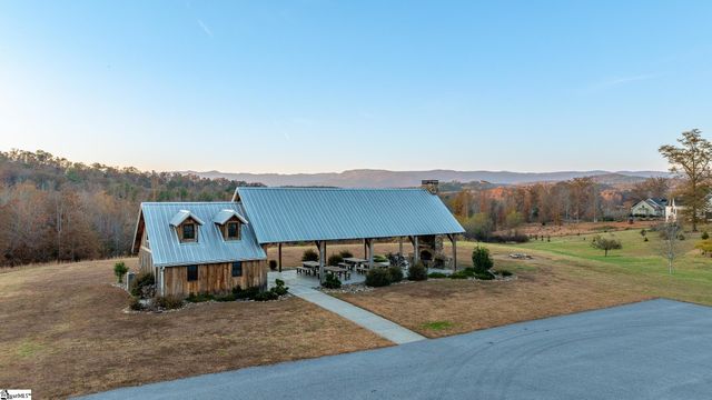 555 Riverstead Drive, Marietta, SC 29661