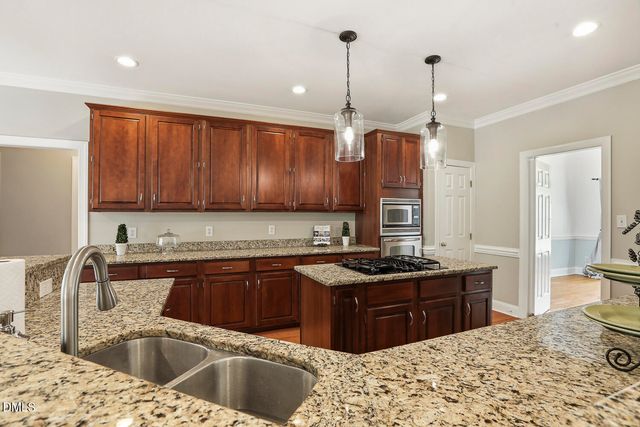 1700 W Paces Ferry Road, Raleigh, NC 27613