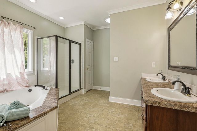 1700 W Paces Ferry Road, Raleigh, NC 27613