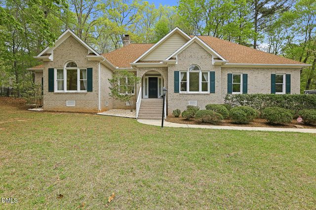 1700 W Paces Ferry Road, Raleigh, NC 27613