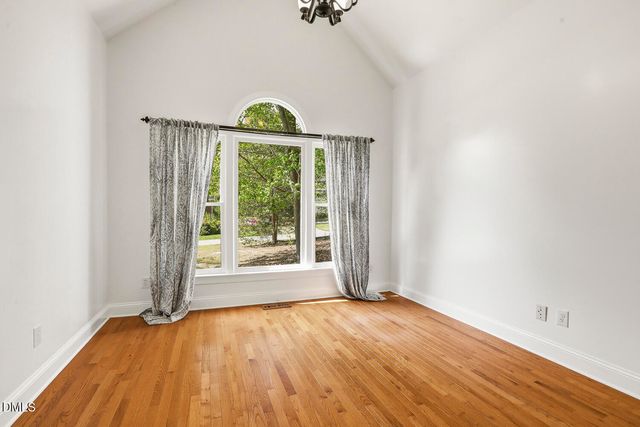 1700 W Paces Ferry Road, Raleigh, NC 27613