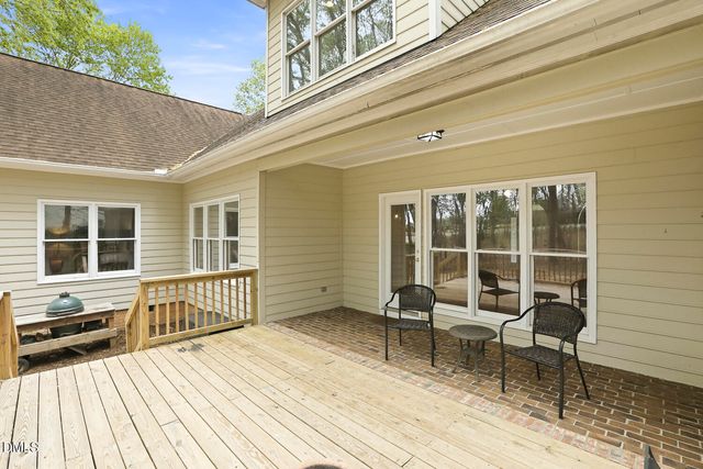 1700 W Paces Ferry Road, Raleigh, NC 27613