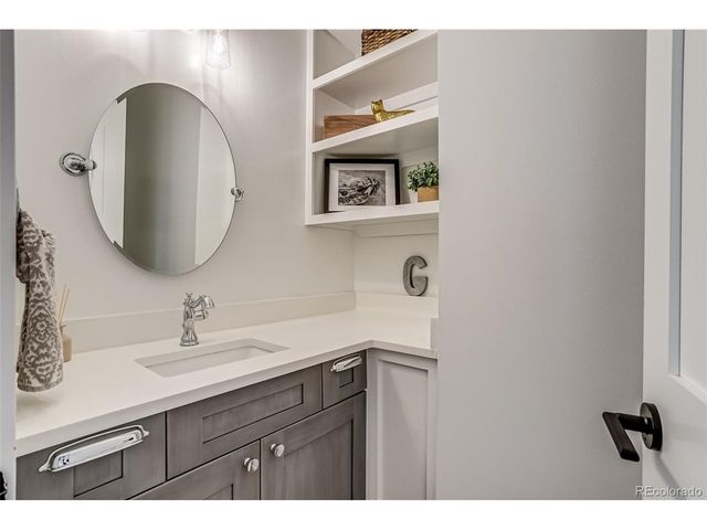 3044 Chase St, Wheat Ridge, CO 80214