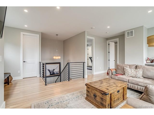 3044 Chase St, Wheat Ridge, CO 80214