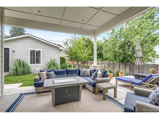 3044 Chase St, Wheat Ridge, CO 80214