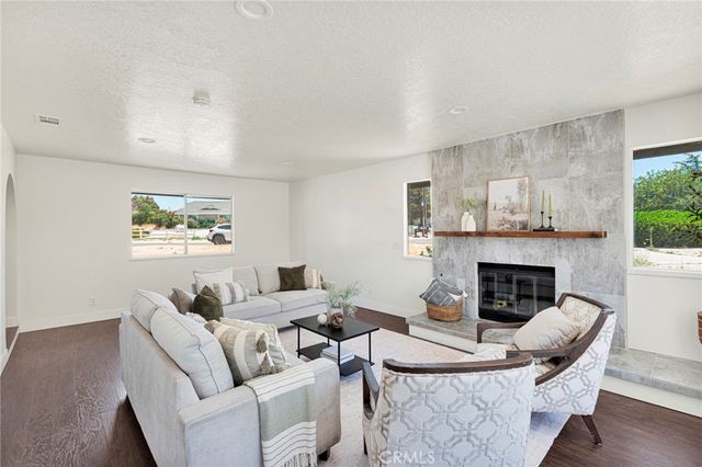 14204 Tehachapi Road, Apple Valley, CA 92307
