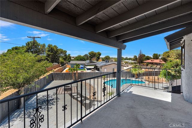 14204 Tehachapi Road, Apple Valley, CA 92307