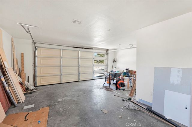 14204 Tehachapi Road, Apple Valley, CA 92307