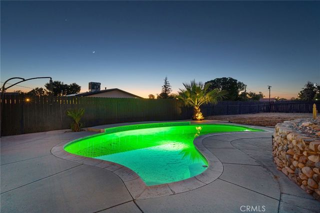 14204 Tehachapi Road, Apple Valley, CA 92307