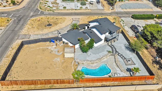 14204 Tehachapi Road, Apple Valley, CA 92307
