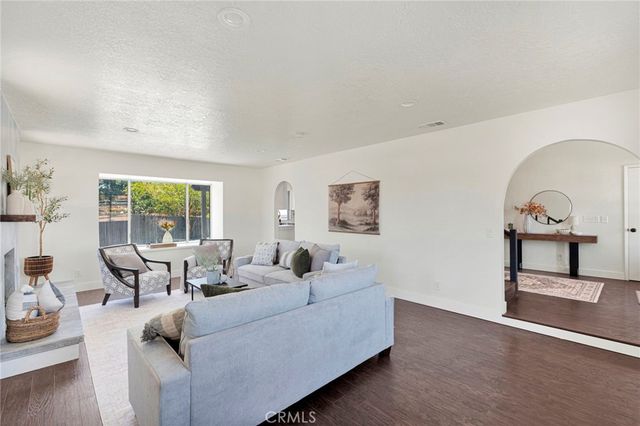 14204 Tehachapi Road, Apple Valley, CA 92307