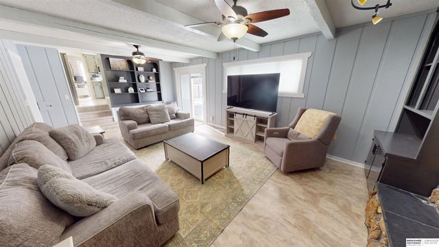 1862 S 145th Avenue, Omaha, NE 68144