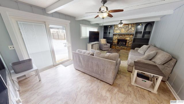 1862 S 145th Avenue, Omaha, NE 68144