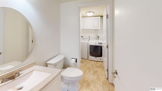 1862 S 145th Avenue, Omaha, NE 68144