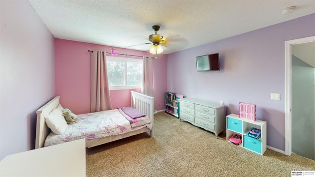 1862 S 145th Avenue, Omaha, NE 68144