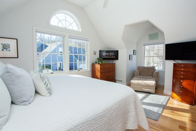12 Chatsworth Road 12, Granby, CT 06035