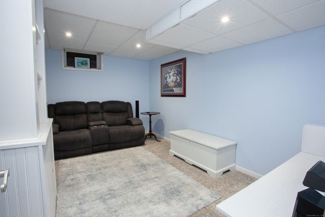 12 Chatsworth Road 12, Granby, CT 06035