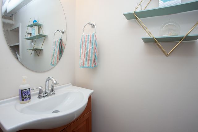 12 Chatsworth Road 12, Granby, CT 06035