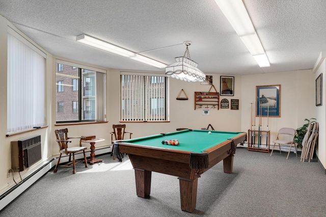2601 Kenzie Terrace 318, Saint Anthony, MN 55418