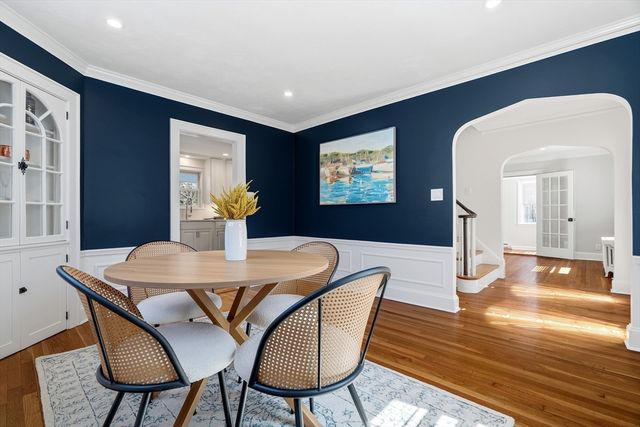 778 W Roxbury Pkwy, Boston, MA 02131