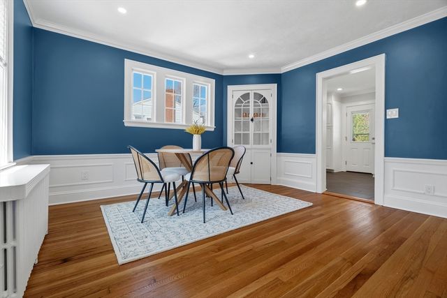 778 W Roxbury Pkwy, Boston, MA 02131