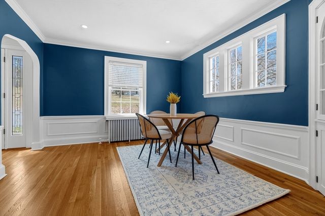 778 W Roxbury Pkwy, Boston, MA 02131