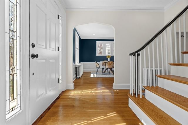 778 W Roxbury Pkwy, Boston, MA 02131