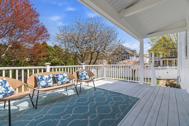 778 W Roxbury Pkwy, Boston, MA 02131