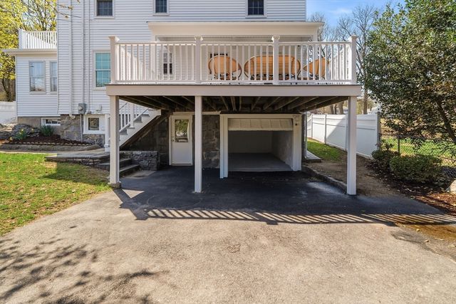 778 W Roxbury Pkwy, Boston, MA 02131