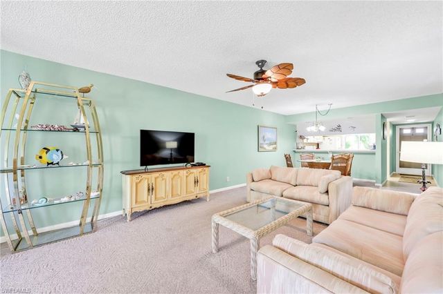 142 Palm DR # 3009, Naples, FL 34112