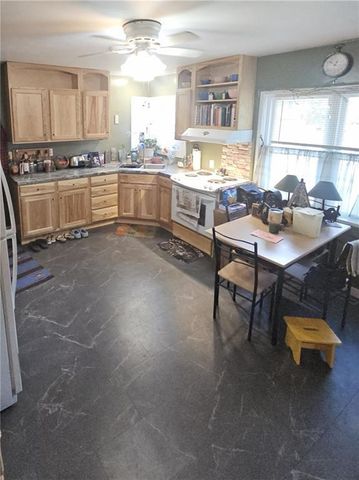 105 Court Street, Neillsville, WI 54456