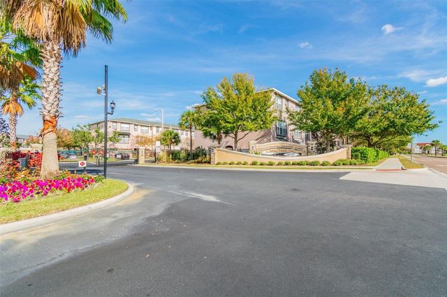 2503 MIDDLETON GROVE DRIVE, Brandon, FL 33511