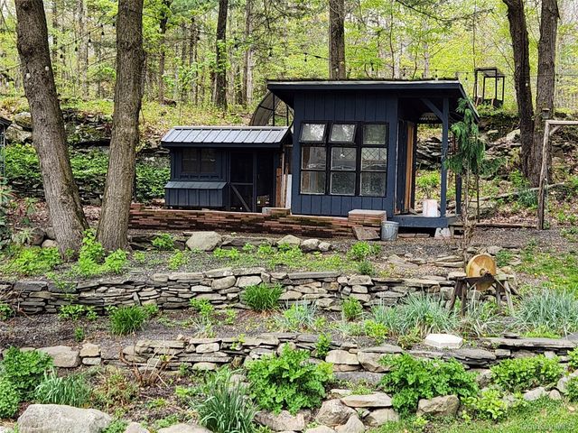 384 Fishcreek Road, Saugerties, NY 12477