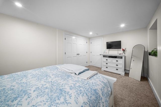 10 Juniper Hill Road, Waltham, MA 02452
