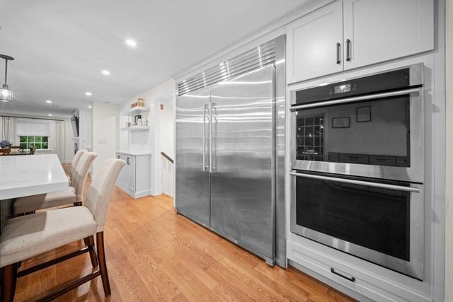 10 Juniper Hill Road, Waltham, MA 02452