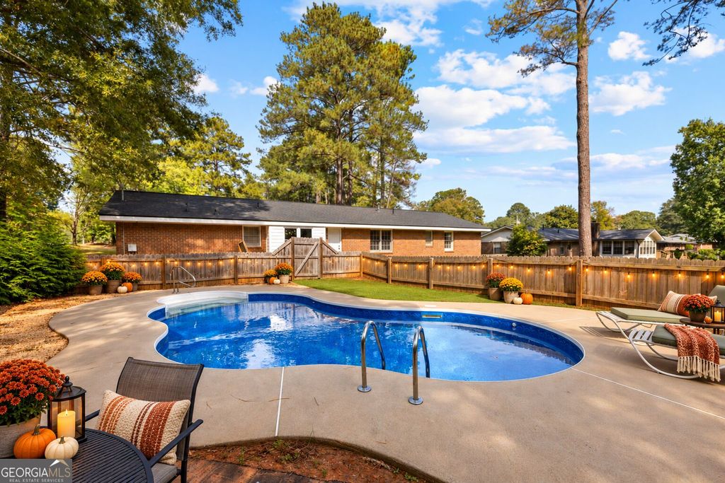 2045 Forest Drive, Fayetteville, GA 30214 — photo 3