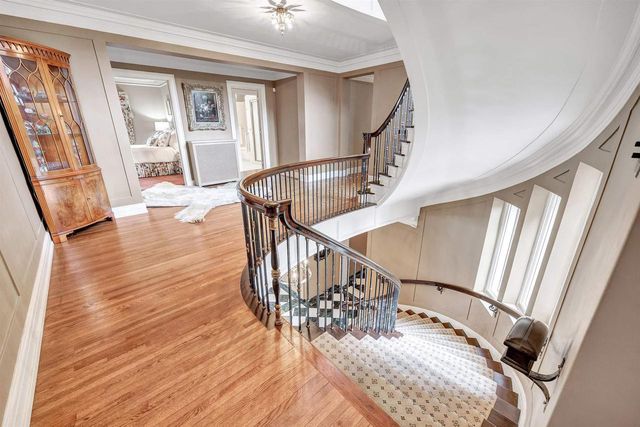 304 BRAEBOURNE COURT, Green Bay, WI 54301