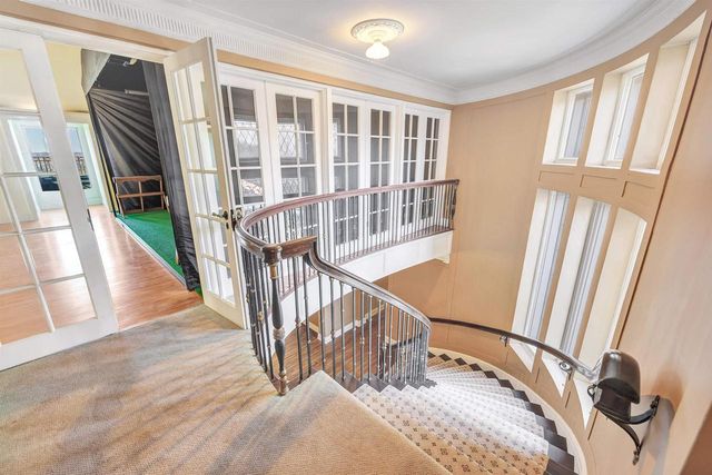 304 BRAEBOURNE COURT, Green Bay, WI 54301