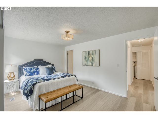 9685 Sw HIALEAH Dr, Beaverton, OR 97008