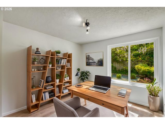9685 Sw HIALEAH Dr, Beaverton, OR 97008