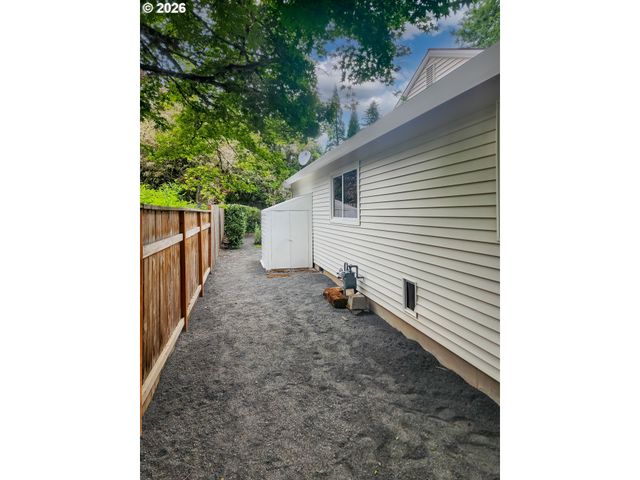 9685 Sw HIALEAH Dr, Beaverton, OR 97008