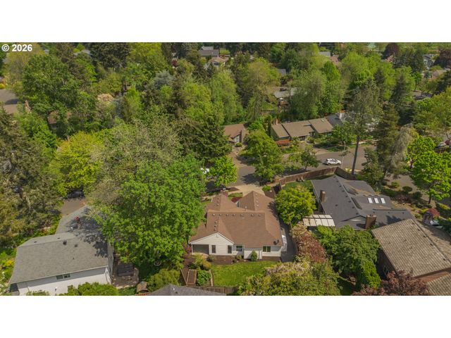 9685 Sw HIALEAH Dr, Beaverton, OR 97008